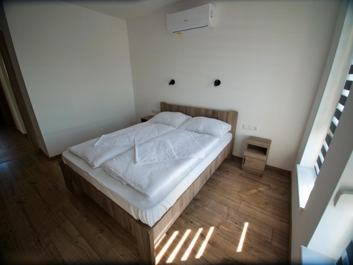דירות בלטונפנבש Zea Apartmanhaz מראה חיצוני תמונה