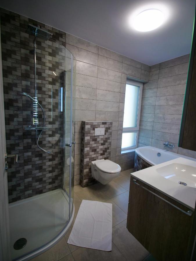 דירות בלטונפנבש Zea Apartmanhaz מראה חיצוני תמונה