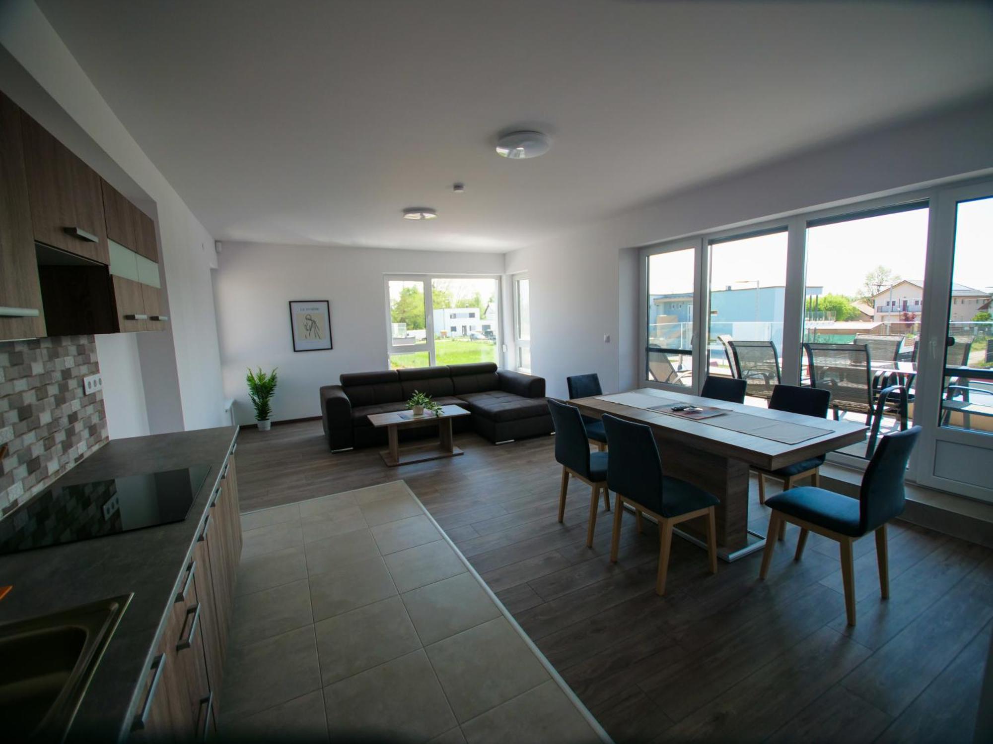 דירות בלטונפנבש Zea Apartmanhaz מראה חיצוני תמונה